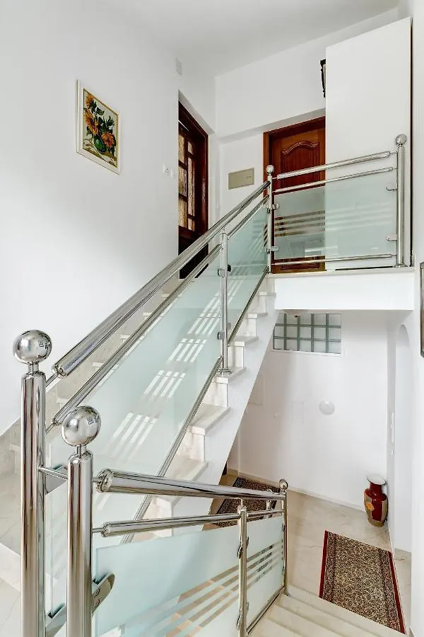 Senada Apartments Selce
