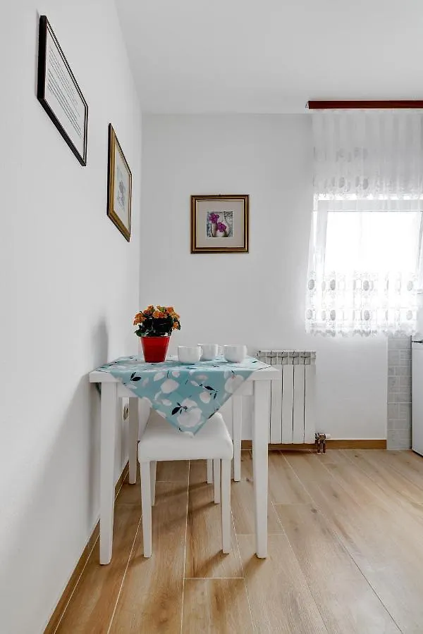 Senada Apartments سيلتسي