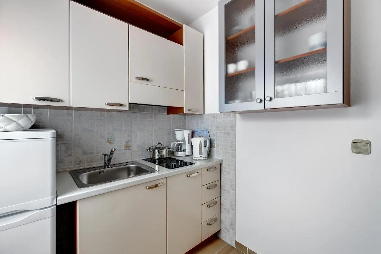 Senada Apartments Selce Croácia