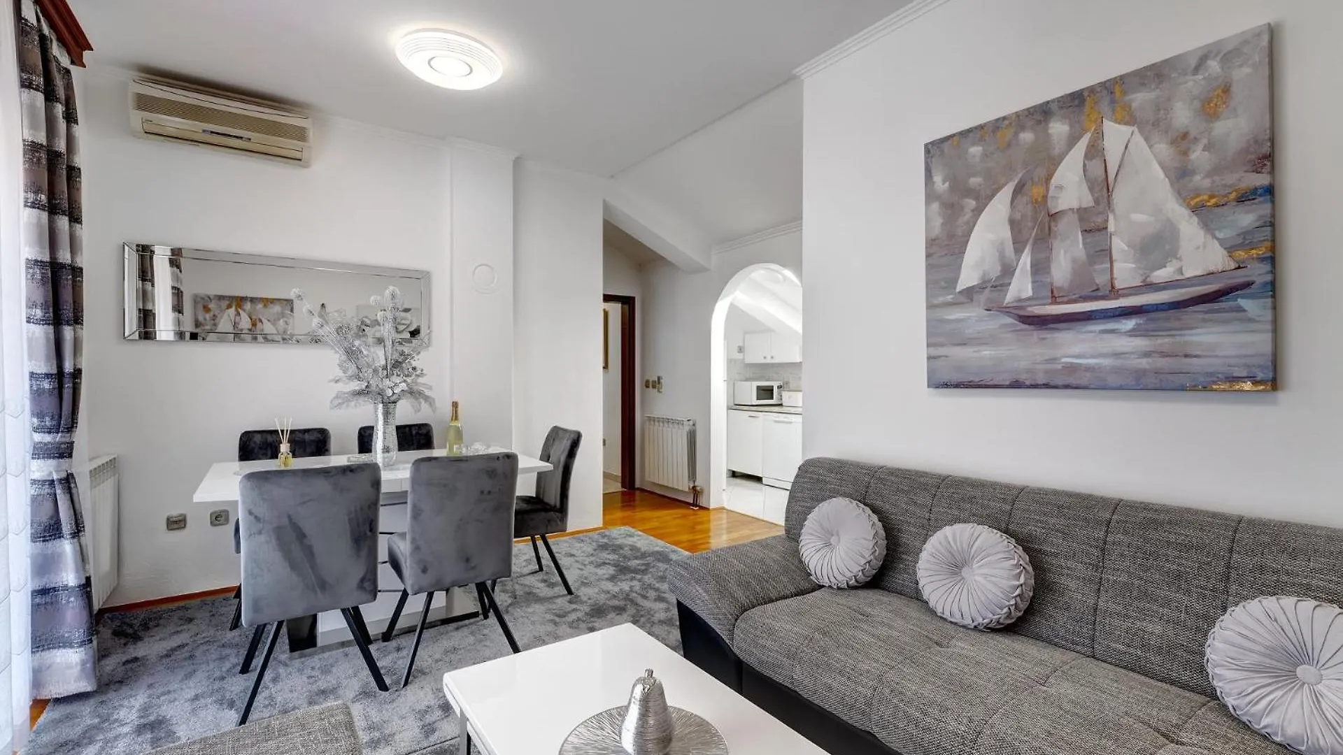 Senada Apartments Selce 0*,  Croácia