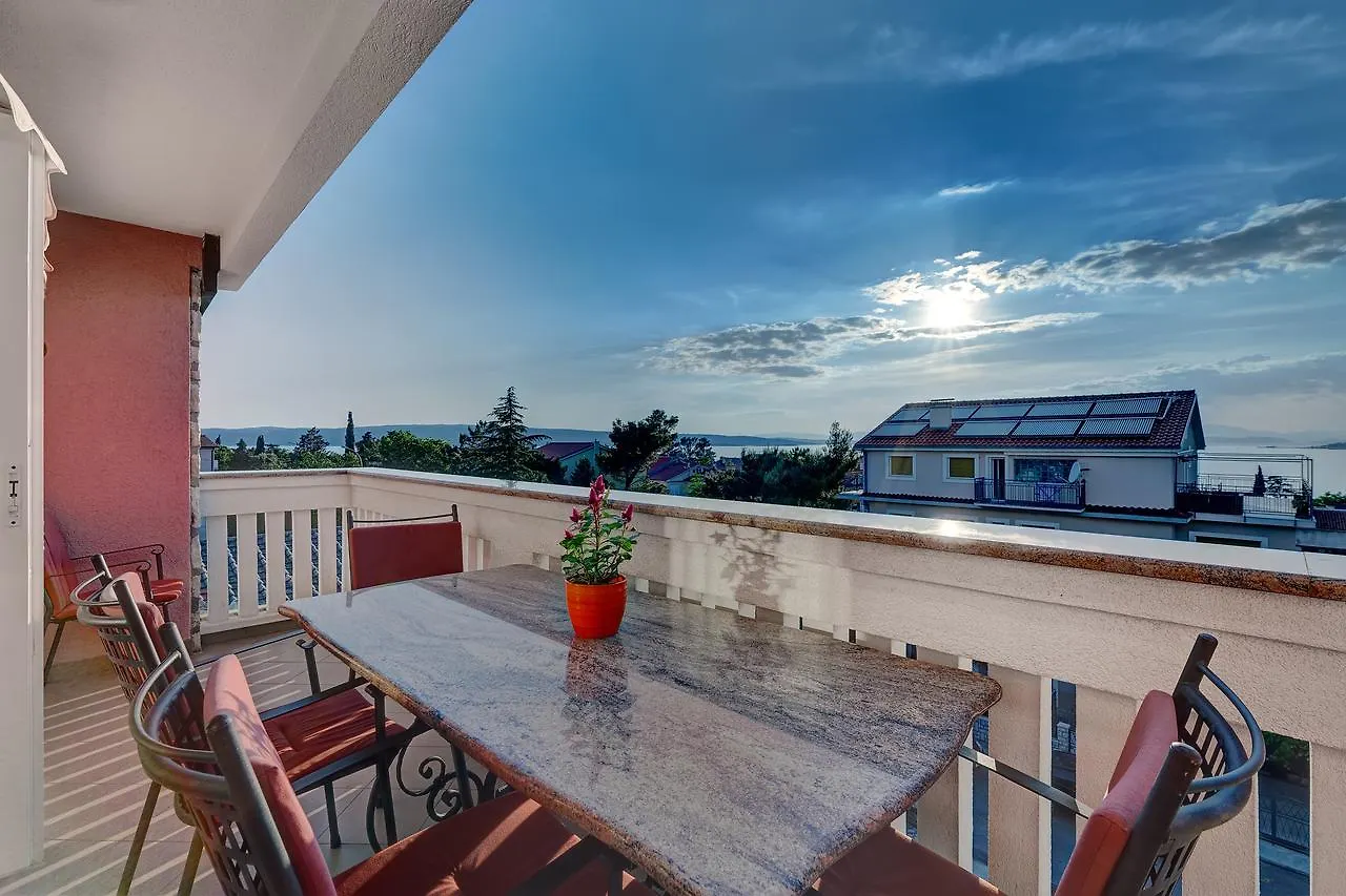 Senada Apartments سيلتسي 0*,